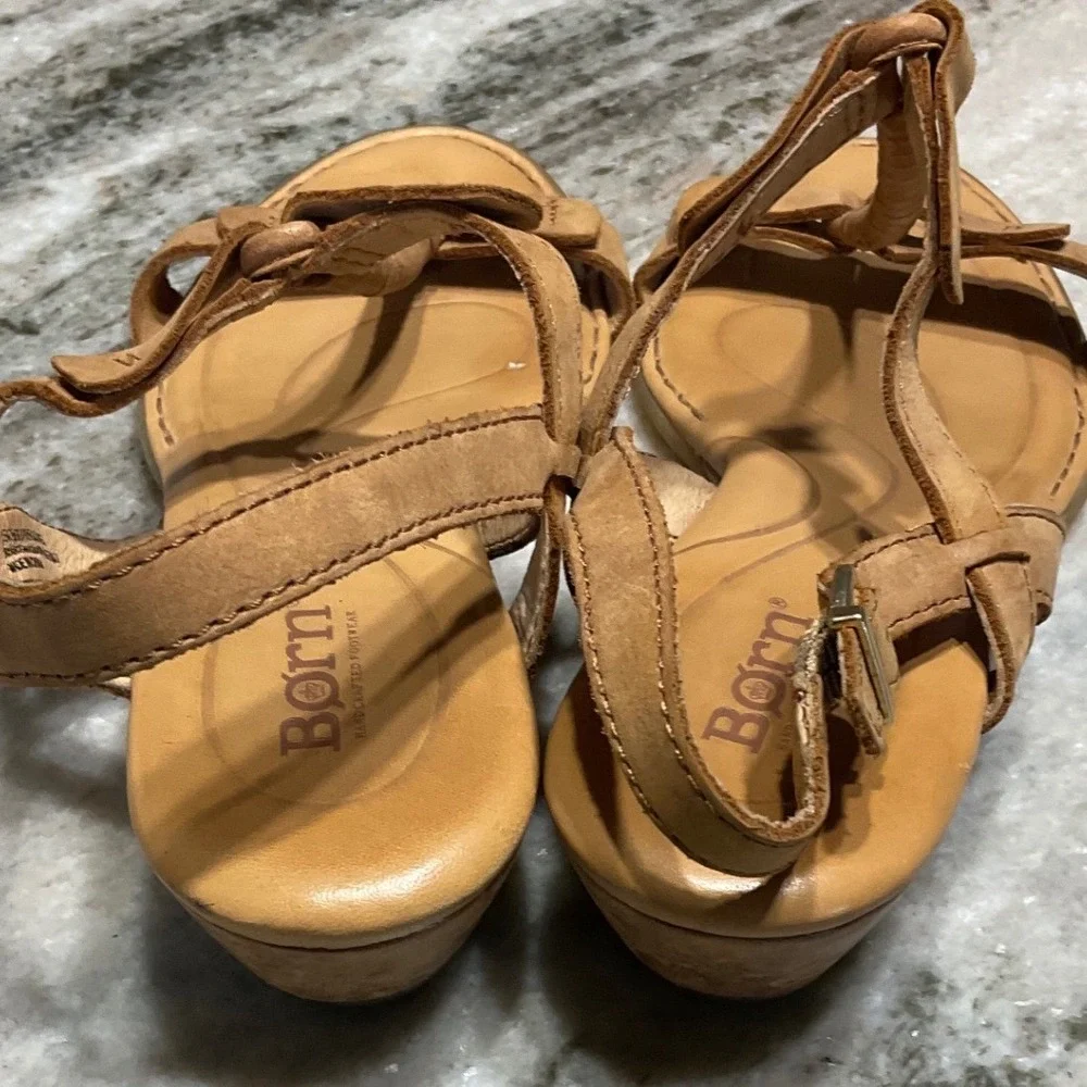 Born Sandals Womens 8 Leather T-Strap Wedge Tan Boho Summer CQL16